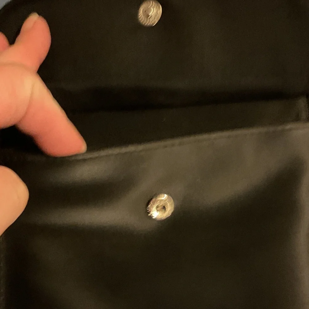 Chic Black Mini Bag with Heart Charm - Picture 5 of 6